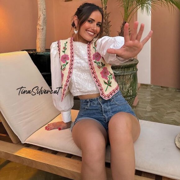 BLOGGER'S FAVE! Zara Embroidered Vest NWT - Picture 5 of 17